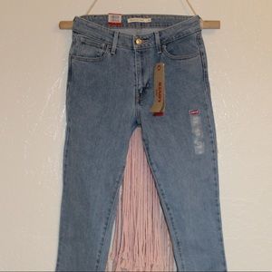 Levi’s 721 Skinny Jean NWT
